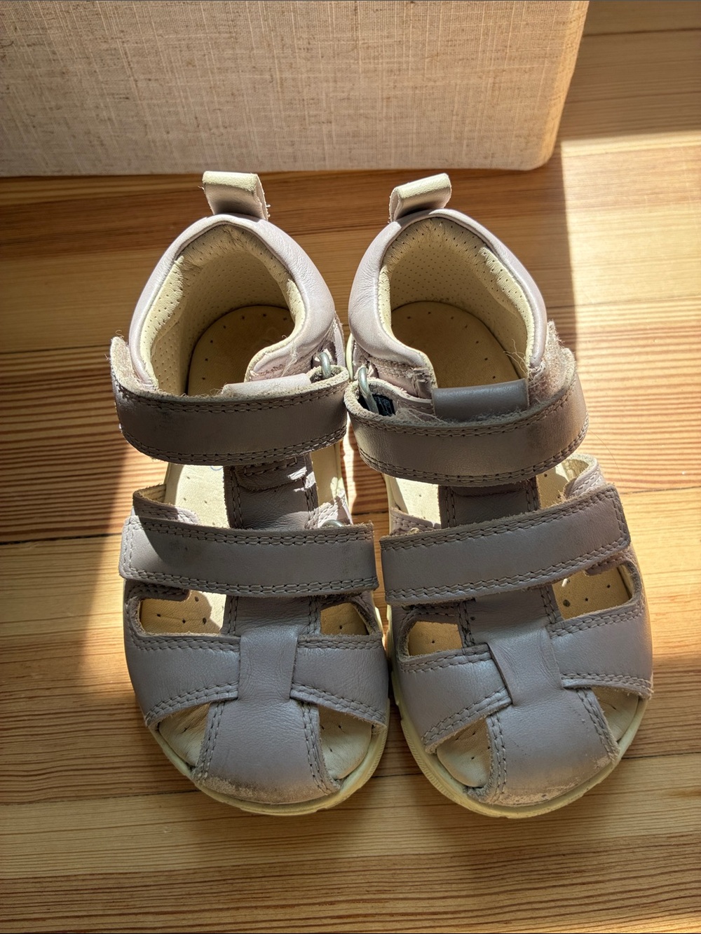 Ecco Toddler Sandals (size 25/9)